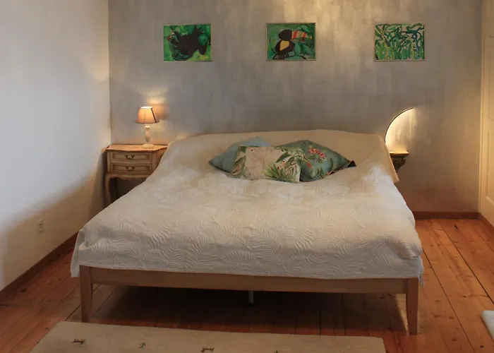 Sunnegg Bed & Breakfast 3*