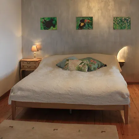 Sunnegg Bed & Breakfast *